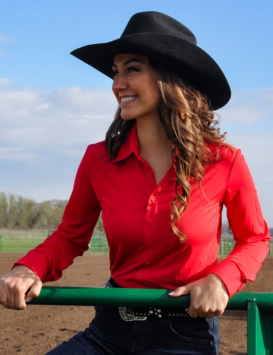 Cowgirl Tuff  Red Breathe Lightweight Stretch Pullover Button-Up