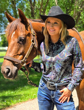 Cowgirl Tuff Iridescent Chrome Swishes Over Black Lightweight Jersey Pullover Button-Up