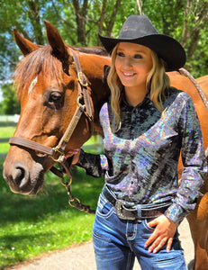 Cowgirl Tuff Iridescent Chrome Swishes Over Black Lightweight Jersey Pullover Button-Up