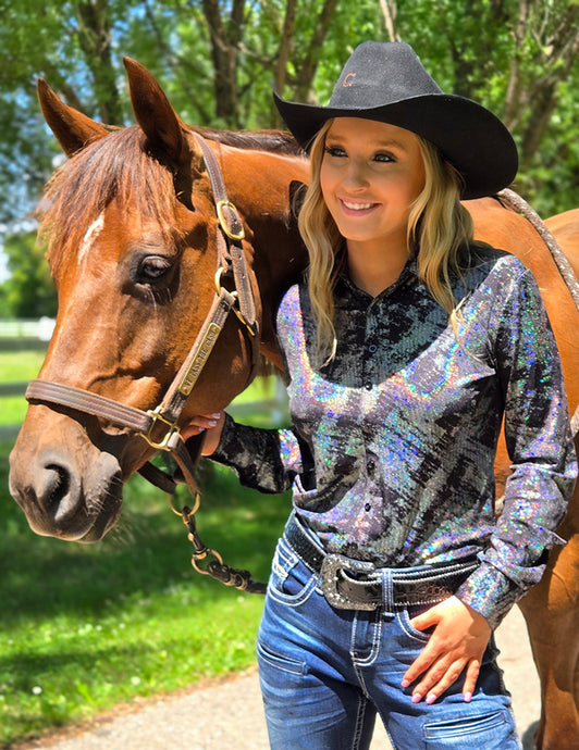 Cowgirl Tuff Iridescent Chrome Swishes Over Black Lightweight Jersey Pullover Button-Up