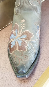 Stetson Women's Floral Embroidered Cowboy Boots